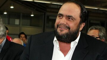 Μαρινάκης: «Ζήτω ο Ολυμπιακός»!
