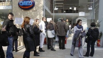 ΟΑΕΔ: Ετοιμάζει προγράμματα για την απασχόληση 26.000 νέων ανέργων