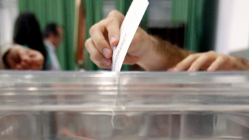Μπροστά ο ΣΥΡΙΖΑ σε νέα δημοσκόπηση