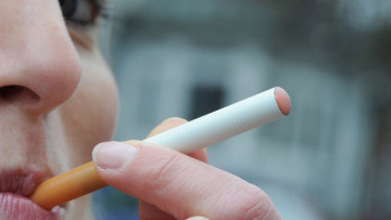 Η Νέα Υόρκη απαγορεύει το ηλεκτρονικό τσιγάρο