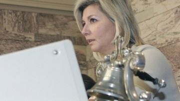 Zέτα Μακρή: Ατυχής επιλογή η τοποθέτηση Τομπούλογλου στο «Αγλαΐα Κυριακού»