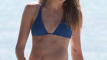 Cara Delevingne: Χριστουγεννιάτικες διακοπές στα Barbados