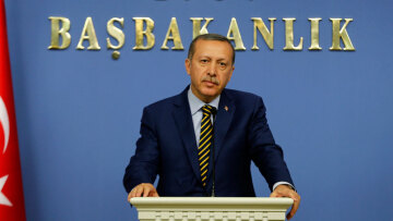 Ερντογάν: Συνωμοτούν εναντίον μου, όμως η Τουρκία είναι σε ασφαλή χέρια