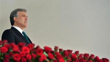 Γκιουλ: Δεν μπορεί να γίνει ανεκτή καμία παράλληλη οργάνωση μέσα στο κράτος