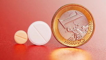 Επιπλέον ένα ευρώ ανά συνταγή θα πληρώνουν από σήμερα οι ασφαλισμένοι