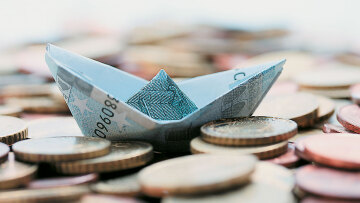 Reuters: Μόνη ουσιαστική λύση για το ελληνικό χρέος η επιμήκυνση των δανείων