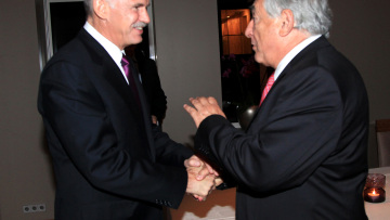 Τι απαντάει ο Παπανδρέου στο ΔΝΤ για το «κούρεμα» 