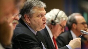 Ο Βενιζέλος διαβεβαιώνει ότι η Μεσόγειος είναι ασφαλής από τα χημικά της Συρίας