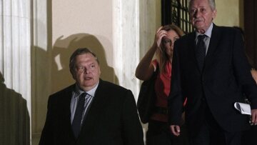 Η «Ελιά» της Κεντροαριστεράς… βγάζει το λάδι σε ΠΑΣΟΚ, ΔΗΜΑΡ