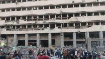 Συναγερμός στο Κάιρο: Εκρήξεις στο μετρό και στο αρχηγείο της Αστυνομίας
