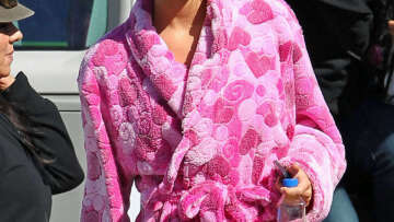 Nina Agdal: Αποκαλυπτική στο σετ του «Entourage»