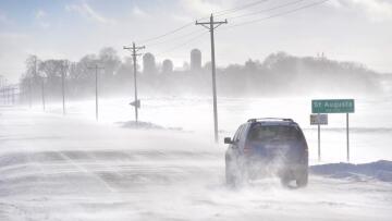 Ασυνήθιστο κύμα ψύχους στις θερμές πολιτείες των ΗΠΑ