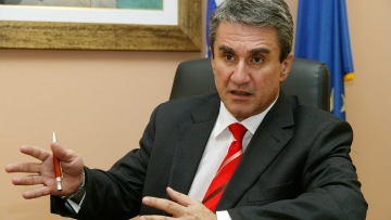 Τα σπάει με Κουβέλη - Πάει στην ΕΛΙΑ ο Λοβέρδος 