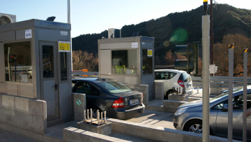 Aυξήσεις-«φωτιά» στα διόδια για όλους... πλην βουλευτών 