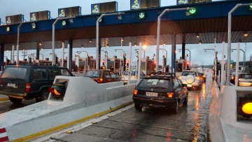 Χρυσοχοΐδης: Οι αυξήσεις στα διόδια προβλέπονται από τις συμβάσεις του 2007