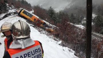 Δύο νεκροί και 30 τραυματίες από εκτροχιασμό τρένου στις Γαλλικές Άλπεις