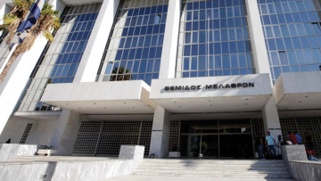 Εισαγγελέας Οικονομικού Εγκλήματος σε ρόλο… Γενικού Γραμματέα Εσόδων!