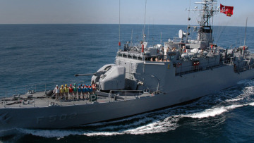 Τουρκική κορβέτα έφτασε στις Κυκλάδες