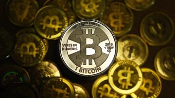Eπικίνδυνο το «Bitcoin» λέει η Τράπεζα της Ελλάδος 