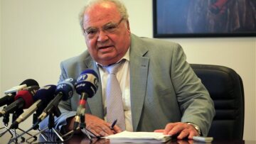 Λ. Ρακιντζής: Ερευνώ 600 ΜΚΟ - Οι περισσότερες δεν απέδιδαν παραστατικά