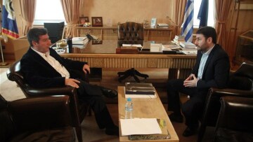 Το ΠΑΣΟΚ (ξανα)στηρίζει Καμίνη για δήμαρχο Αθηναίων