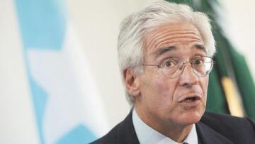 Ποιος σύστησε τον Ρόντο στον Παπανδρέου; 