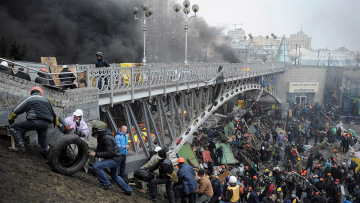 Αιματοχυσία δίχως τέλος στο Κίεβο: 67 νεκροί από την Τρίτη!