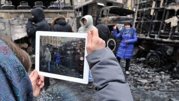 Ουκρανία: H χώρα «βυθίζεται» και οι ολιγάρχες πλουτίζουν