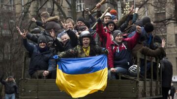 H Ρωσία στέλνει την Ουκρανία στο ΔΝΤ για χρήματα