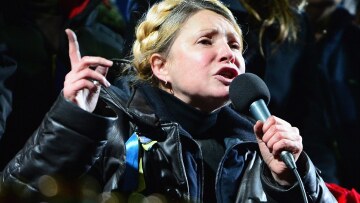 Daily Mail για Τιμοσένκο: «Μην ξεγελιέστε από το αγγελικό πρόσωπό της. Είναι αδίστακτη και διεφθαρμένη»