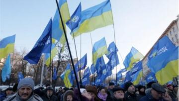 ΣΥΡΙΖΑ: Η Ελλάδα να μην νομιμοποιήσει την κυβέρνηση με τη συμμετοχή νεοναζί στην Ουκρανία