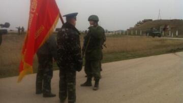 Ουκρανία: Προειδοποιητικοί πυροβολισμοί στη στρατιωτική βάση του Μπελμπέκ