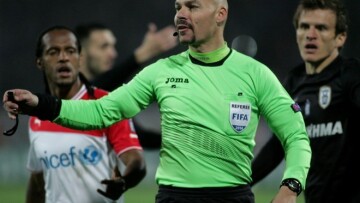 Ο απίθανος κ. Κάκος έδειξε κίτρινη στον Αβραάμ στα... αποδυτήρια!