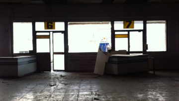 Φωτογραφίες: Το Ελληνικό κατάντησε χωματερή!