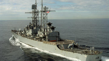 Δεν φεύγει από τη Μαύρη Θάλασσα το πλοίο του πολεμικού ναυτικού των ΗΠΑ