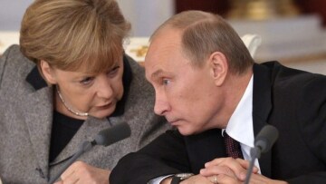 Πούτιν προς Μέρκελ: Σύμφωνο με το διεθνές δίκαιο το δημοψήφισμα στην Κριμαία