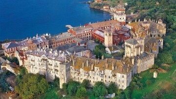 Οσονούπω το βούλευμα του Άρειου Πάγου για το Βατοπέδι