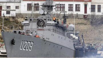 Κριμαία: Ένοπλοι κατέλαβαν ουκρανική κορβέτα
