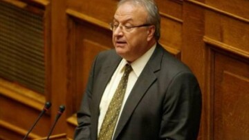 Συνεχίζεται η αντιπαράθεση Γρηγοράκου - Μπαλτάκου για το μεταναστευτικό