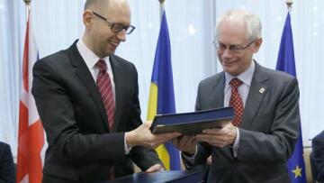 Υπεγράφη η πολιτική συμφωνία σύνδεσης μεταξύ Ουκρανίας και ΕΕ 