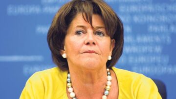 Ευρωκοινοβούλιο: «Οπισθοχώρηση» η απαγόρευση του Twitter στην Τουρκία