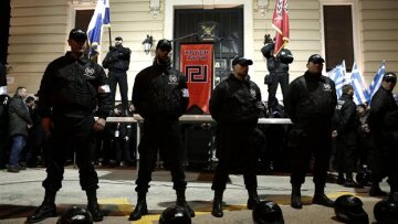 «Ύμνοι» από Guardian για τις ανακρίτριες της Χρυσής Αυγής