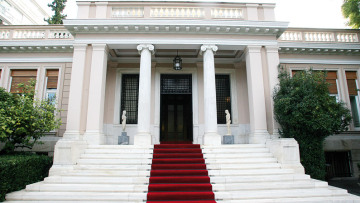 Και ο Σαμαράς στόχος παρακολουθήσεων