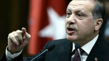 Ερντογάν: Αντιμέτωπος με την πιο δύσκολη στιγμή της πρωθυπουργίας του