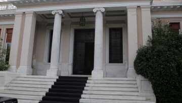 Maximou: Baltakos turned independent and played a personal game