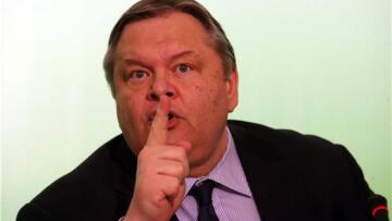 Βενιζέλος: Πρέπει να χτυπηθούν όλοι οι θύλακες που εφάπτονται με την ακροδεξιά