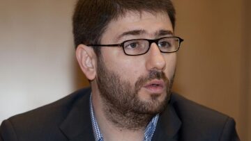 Ανδρουλάκης: Το ΠΑΣΟΚ με «Μπαλτάκους» δεν μένει στην κυβέρνηση