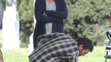 Η Jennifer Aniston τα έβαψε... καστανά!