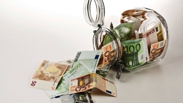 Από το πρώτο ευρώ θα δηλωθούν οι τόκοι των καταθέσεων στη δήλωση 