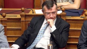 Γεροντόπουλος: «H κυβέρνηση είναι αποφασισμένη να τσακίσει το κεφάλι του φιδιού»